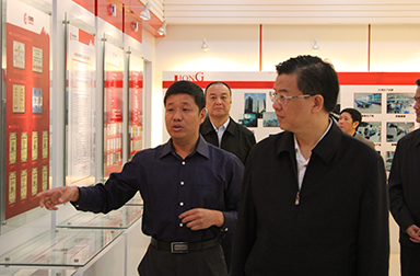 福建省委常委、省紀(jì)委書記倪岳峰調(diào)研虹潤公司